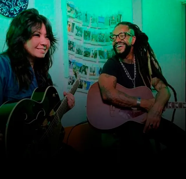 Mônica com Rael